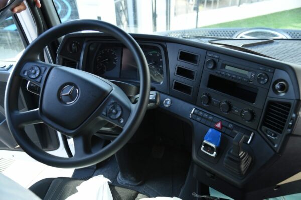 Camion-Actros